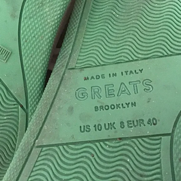 GREATS Women’s Sneakers in White with Green Soles - Picture 6 of 8